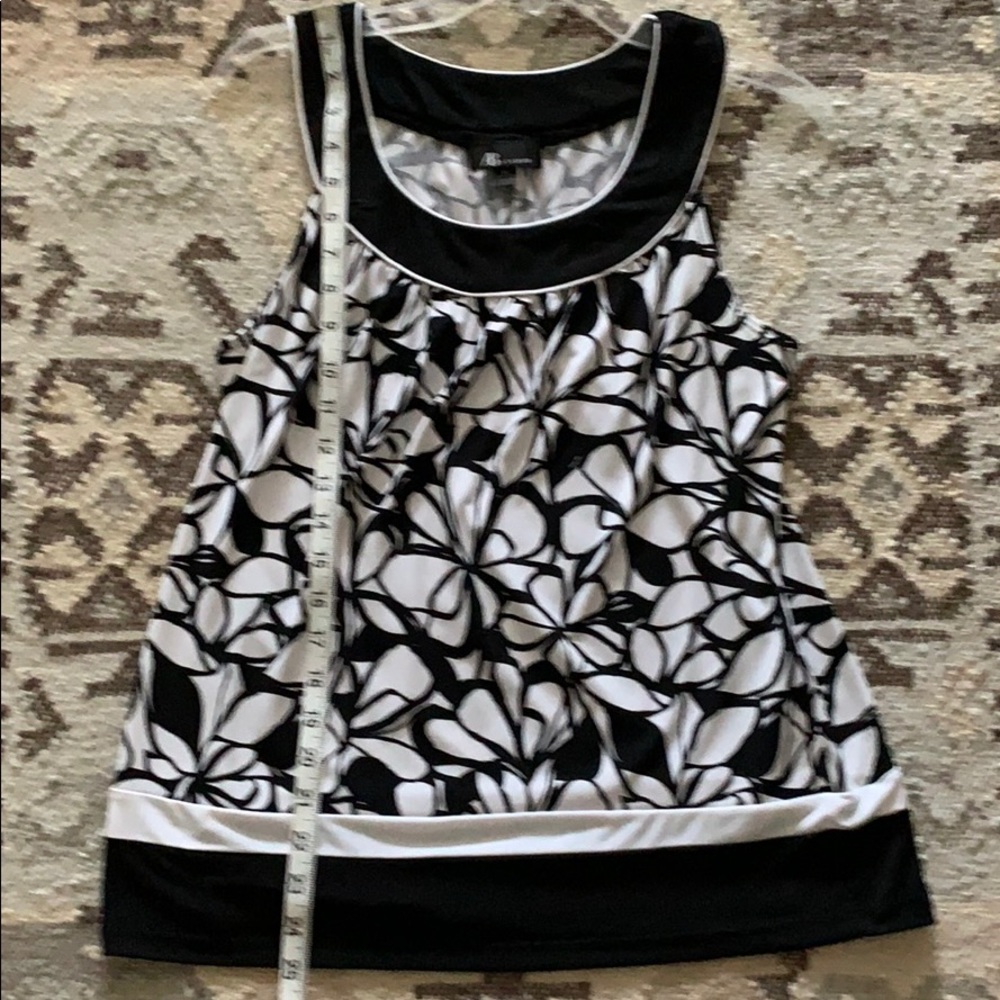 AB Studio Top Size M - Picture 7 of 7